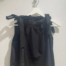 画像をギャラリービューアに読み込む, ショルダーリボンデザインブラウス