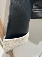 画像をギャラリービューアに読み込む, ボアブルゾン