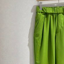 画像をギャラリービューアに読み込む, 4WAYストレッチパンツ