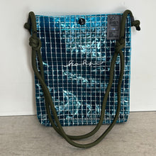 画像をギャラリービューアに読み込む, マルチポケットサコッシュクリアバック