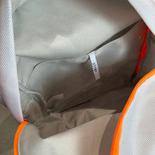 画像をギャラリービューアに読み込む, 撥水ボディバック