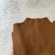 画像をギャラリービューアに読み込む, ハイネックニット