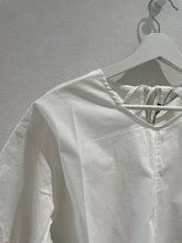 画像をギャラリービューアに読み込む, ランタンスリーブブラウス