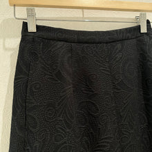 画像をギャラリービューアに読み込む, ジャガードスリットスカート