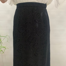 画像をギャラリービューアに読み込む, ジャガードスリットスカート