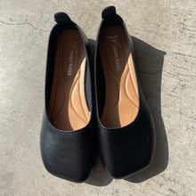 画像をギャラリービューアに読み込む, スクエアトゥフラットパンプス
