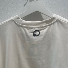 画像をギャラリービューアに読み込む, ショート丈ロゴ Tシャツ
