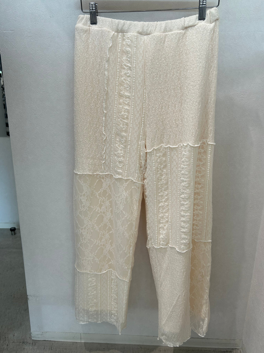 レースパッチワークパンツ