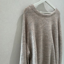 画像をギャラリービューアに読み込む, バックリボンニット
