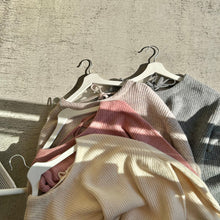 画像をギャラリービューアに読み込む, バックリボンニット
