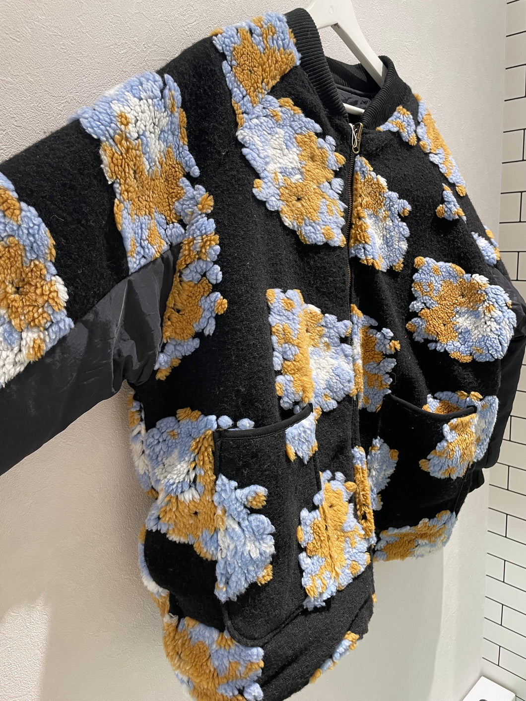 ボアキルティングリバーシブルブルゾン