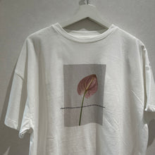 画像をギャラリービューアに読み込む, 天竺フラワープリントTシャツ
