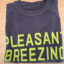 画像をギャラリービューアに読み込む, ペーパーライクシアー ロゴプリント ニット
