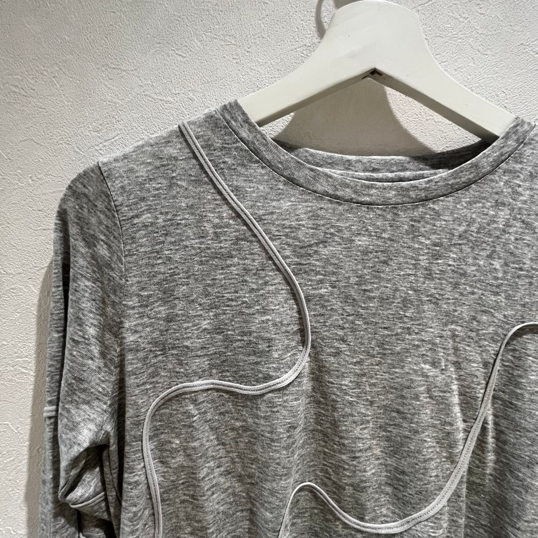 スラブカットソー刺繍プルオーバー