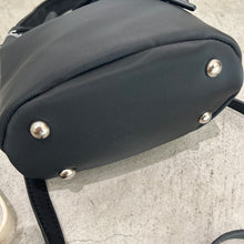 画像をギャラリービューアに読み込む, 巾着ミニバッグ
