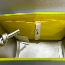 画像をギャラリービューアに読み込む, ラインミニショルダー
