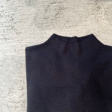 画像をギャラリービューアに読み込む, ハイネックニット
